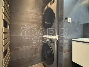 Pronájem bytu 2+1, Praha - Vinohrady, Vocelova, 83 m2
