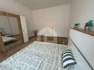 Pronájem bytu 2+kk, České Budějovice - České Budějovice 3, Fr. Hrubína, 81 m2