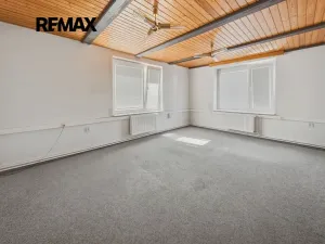 Prodej kanceláře, Nový Bor, Mařákova, 470 m2