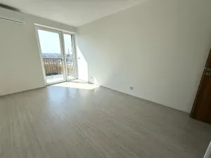 Pronájem bytu 2+kk, Brno - Židenice, Letní, 56 m2