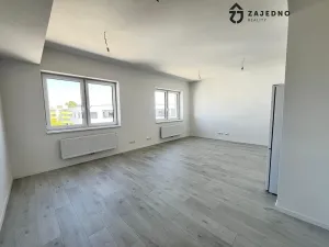 Pronájem bytu 1+kk, Šlapanice, Brněnská, 41 m2