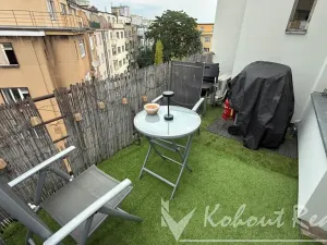 Pronájem bytu 2+kk, Praha - Vršovice, Bulharská, 31 m2
