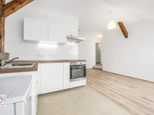 Pronájem bytu 1+kk, České Budějovice, Matice školské, 40 m2