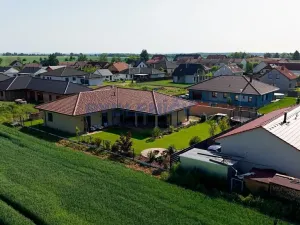 Prodej rodinného domu, Dynín, 219 m2