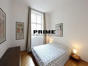Pronájem bytu 3+1, Praha - Nové Město, Odborů, 81 m2