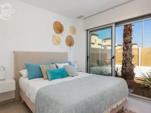 Prodej rodinného domu, Dolores, Alicante, Španělsko, 76 m2