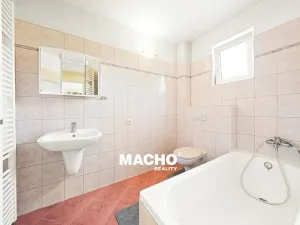 Prodej rodinného domu, Okrouhlo, 163 m2