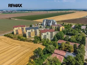 Pronájem bytu 1+kk, Klecany, V Honech, 30 m2