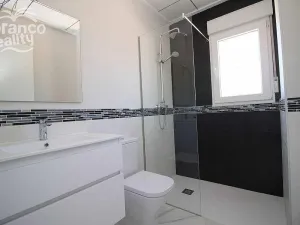 Prodej rodinného domu, Pinoso, Alicante, Španělsko, 245 m2