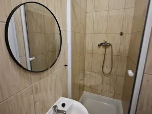 Pronájem bytu 1+kk, Praha - Hlubočepy, Na Zlíchově, 18 m2