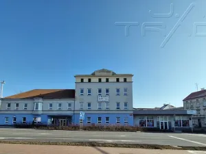 Prodej obchodního prostoru, Znojmo, Vídeňská třída, 5100 m2