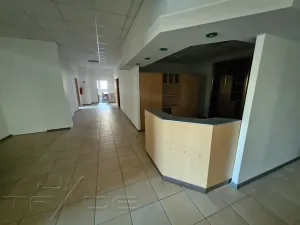 Prodej obchodního prostoru, Znojmo, Vídeňská třída, 5100 m2