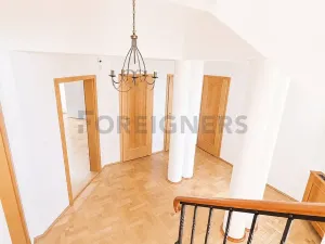 Pronájem pokoje, Brno, Březová, 210 m2