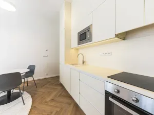 Pronájem bytu 2+kk, Praha - Vinohrady, Sázavská, 43 m2
