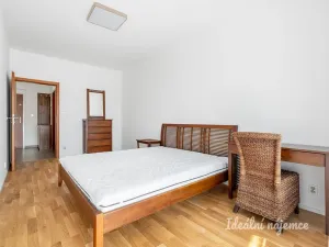 Pronájem bytu 2+kk, Praha - Smíchov, Jeřabinová, 53 m2