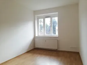 Pronájem bytu 1+1, Praha - Smíchov, Podbělohorská, 34 m2