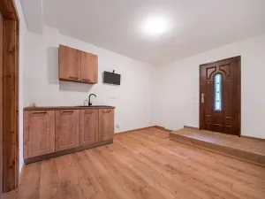 Pronájem obchodního prostoru, Plzeň, Dvorní, 127 m2
