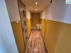 Prodej bytu 2+1, Aš, U Nádraží, 50 m2