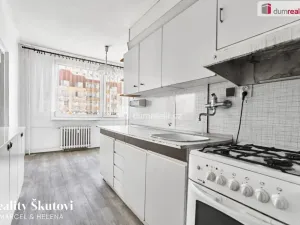Prodej bytu 2+1, Ústí nad Labem - Severní Terasa, Švestková, 61 m2
