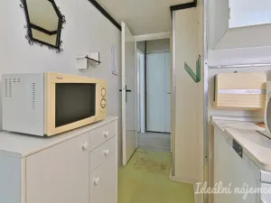 Pronájem bytu 2+1, Brno, Brožíkova, 56 m2