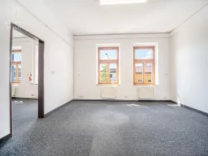 Prodej kanceláře, Mladá Boleslav, Ptácká, 305 m2