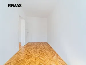 Prodej bytu 3+1, Slaný, Navrátilova, 84 m2