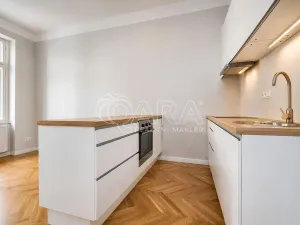 Pronájem bytu 3+kk, Praha - Nové Město, Ječná, 107 m2