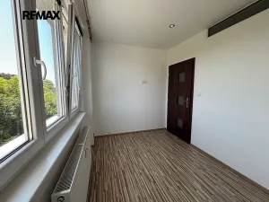 Prodej bytu 3+kk, Vilémov, Žatecká, 59 m2