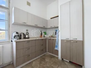 Pronájem kanceláře, Praha - Vršovice, Na louži, 25 m2
