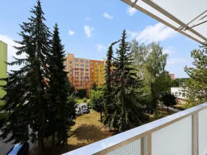 Pronájem bytu 2+kk, Jindřichův Hradec - Jindřichův Hradec III, sídliště Vajgar, 47 m2