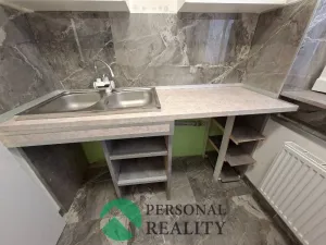 Pronájem obchodního prostoru, Rakovník, Nádražní, 8 m2