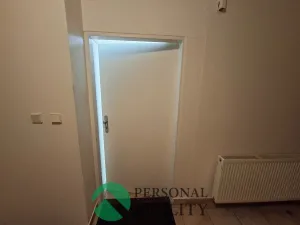 Pronájem obchodního prostoru, Rakovník, Nádražní, 8 m2