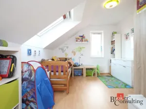 Prodej bytu 3+kk, Jinočany, Smetanova, 74 m2