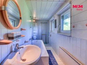 Prodej rodinného domu, Loučim, 300 m2