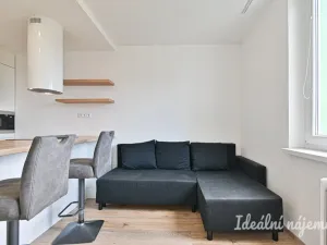 Pronájem bytu 2+kk, Brno, Blatnická, 43 m2