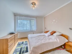 Prodej bytu 3+1, Hradec Králové - Nový Hradec Králové, K Hvězdárně, 77 m2