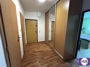 Prodej bytu 3+1, Radomyšl, Školní, 76 m2