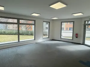 Pronájem kanceláře, Praha - Krč, Pacovská, 109 m2