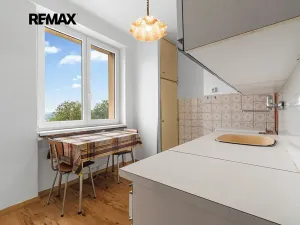 Prodej bytu 2+1, Dýšina, K Chlumu, 50 m2