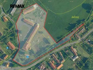 Prodej domu, Ježovy, 700 m2