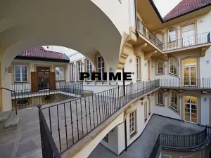 Pronájem kanceláře, Praha - Staré Město, Malé náměstí, 250 m2