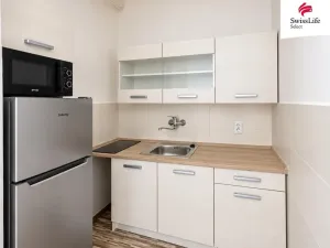 Pronájem bytu 1+kk, Úpice, Spojenců, 33 m2