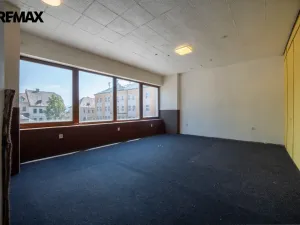 Pronájem komerční nemovitosti, Vysoké nad Jizerou, 520 m2