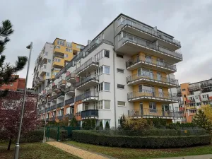 Pronájem bytu 2+kk, Praha - Vysočany, Pod Harfou, 56 m2