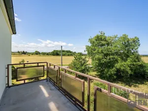 Prodej rodinného domu, Charvatce, 250 m2
