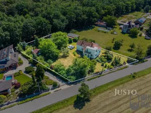 Prodej rodinného domu, Charvatce, 250 m2