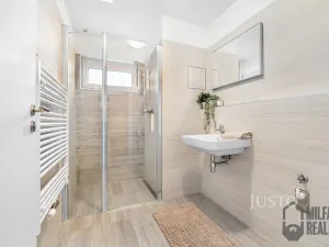 Pronájem bytu 1+kk, Liberec - Liberec III-Jeřáb, U Nisy, 54 m2