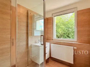 Pronájem rodinného domu, Liberec - Liberec IV-Perštýn, U Krematoria, 210 m2