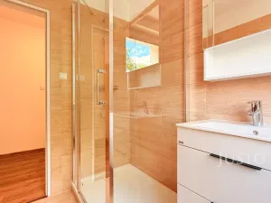 Pronájem rodinného domu, Liberec - Liberec IV-Perštýn, U Krematoria, 210 m2