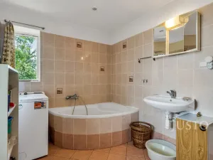 Prodej rodinného domu, Železný Brod - Těpeře, 180 m2
